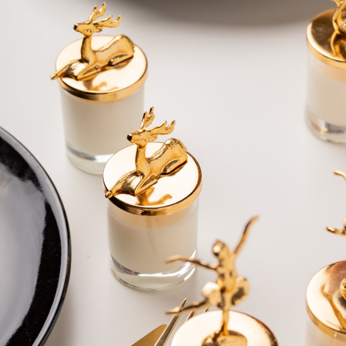 Urun-3 Personalized Candle Holder & Incense Burner: Handmade Ceramic Bowl with Gold Plated Leaf Stand Description