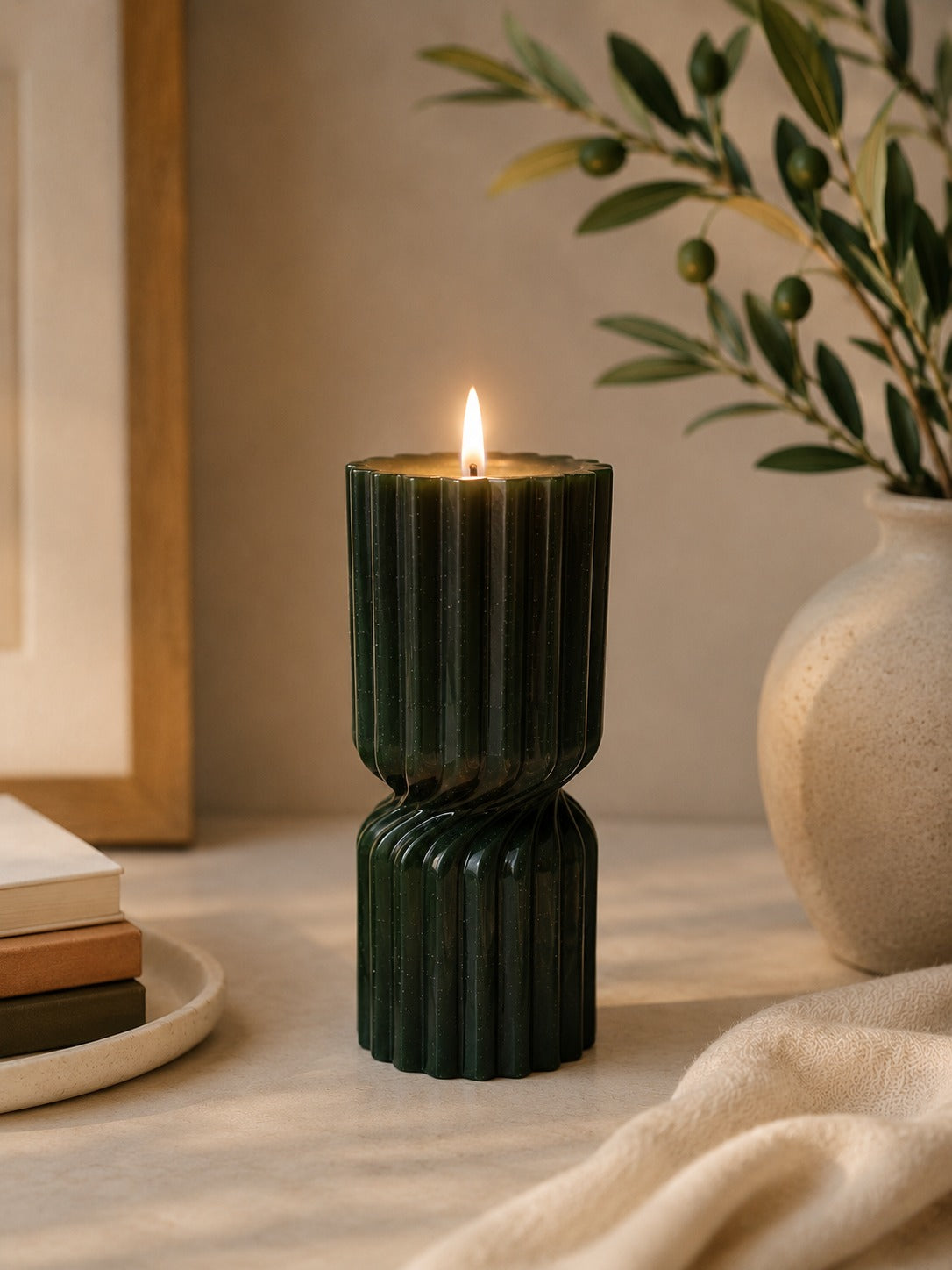 Handmade Twist Candle – Sculptural Soy Wax Scented Candle | Modern Home Decor Gift